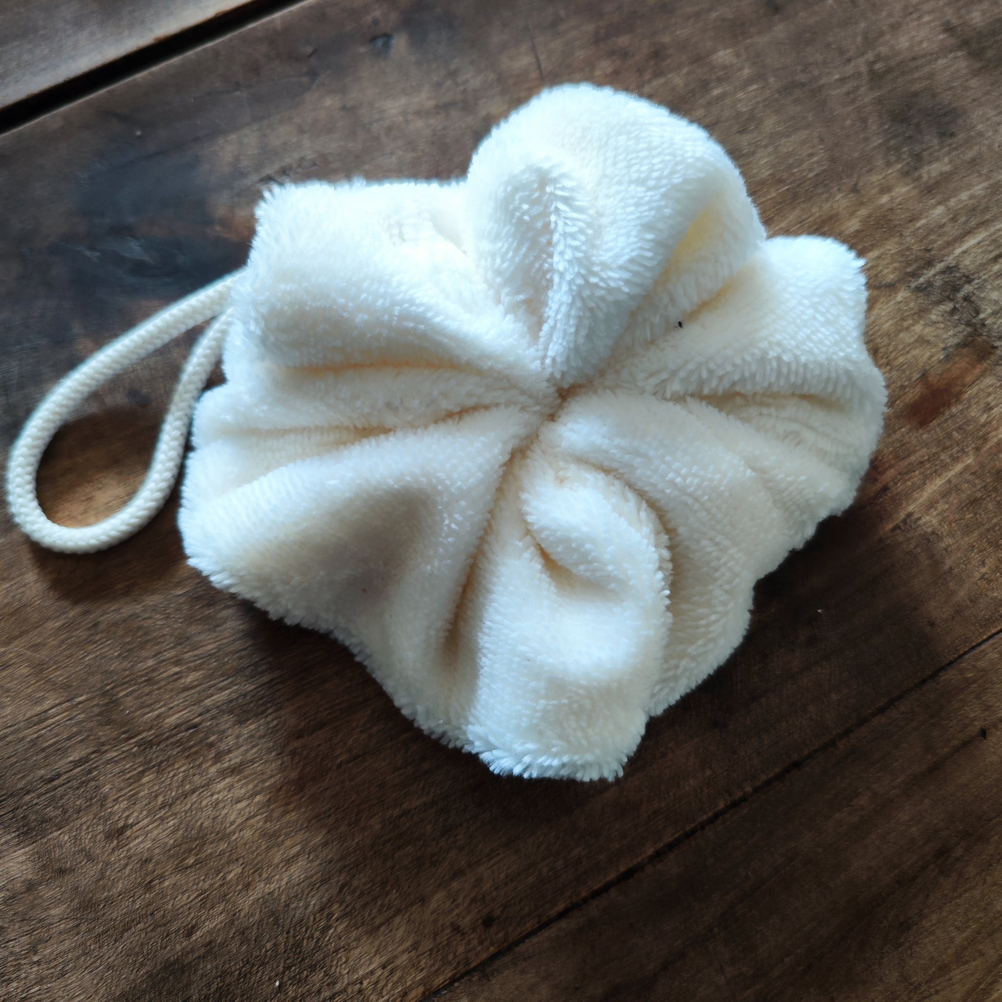 Une Fleur de douche pour se laver sous la douche en prenant soin de soi