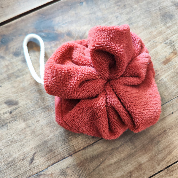 Une Fleur de douche pour se laver sous la douche en prenant soin de soi