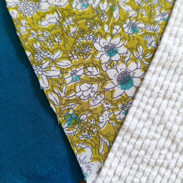 Coussin de Lecture – Confort & Style à l’Heure de la Détente 🌸